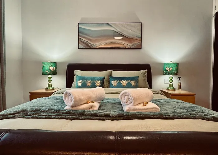 Stylish 2br Grassmarket Flat With Castle Views & Ps5