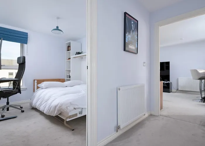 Pass The Keys Modern 2bed *