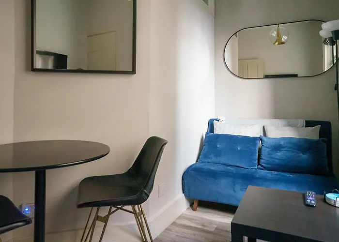 Chic 1bd Flat - Wviews Of Castle! Apartamento Edimburgo