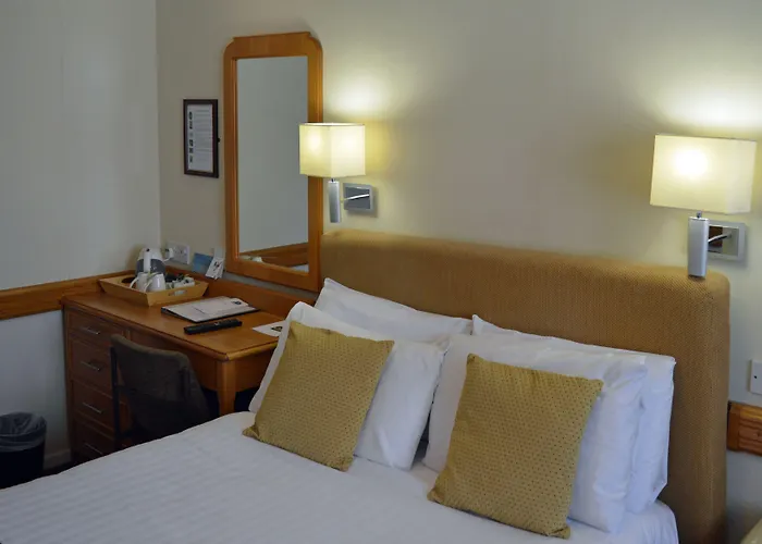 Отель Western Kings Manor Эдинбург