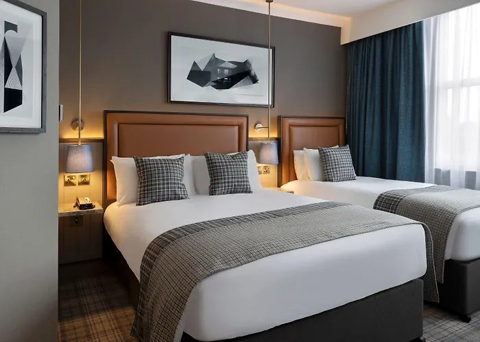Leonardo Royal Hotel 4*