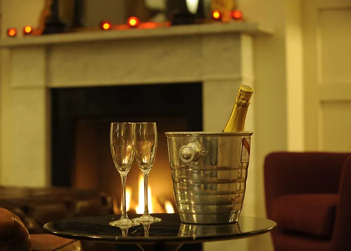 Grove House 4* Edinburg