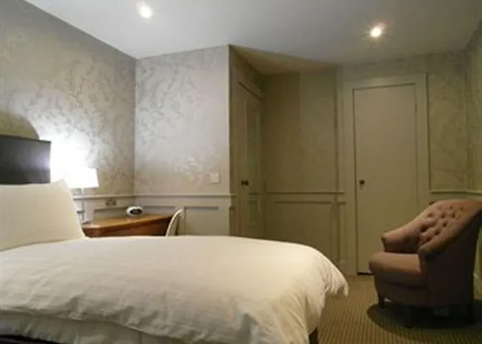 Grove House Hotell