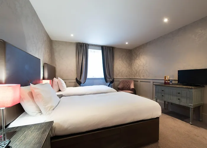 Grove House 4* Edinburg