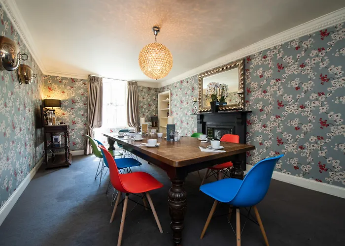 Grove House Hotell