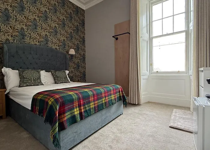 Armadillo Guest House- Adults Only * Edinburgh