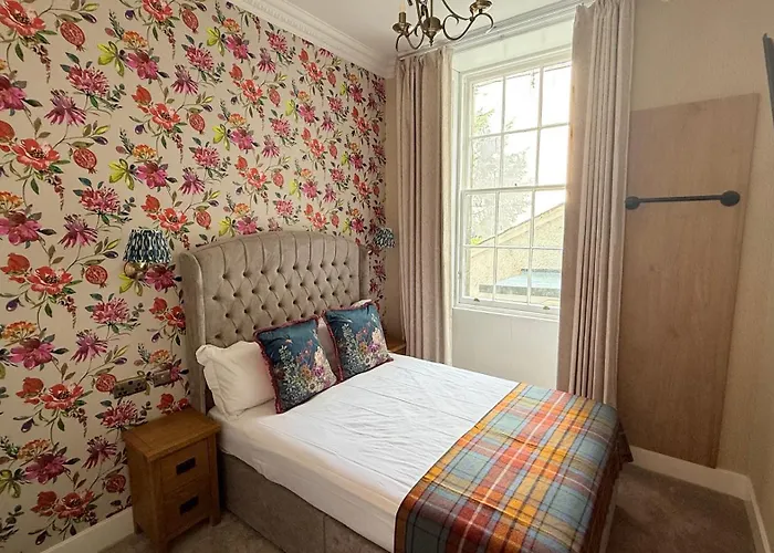 Guest house Armadillo Guest House- Adults Only Edinburgh