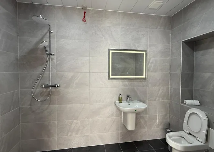 Armadillo Guest House- Adults Only *