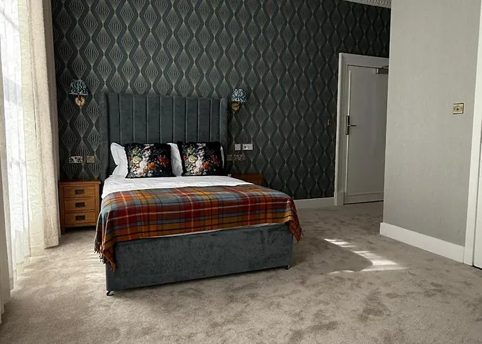 Armadillo Guest House- Adults Only Guest house Edinburgh