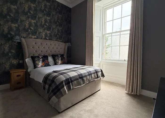 Armadillo Guest House- Adults Only Guest house