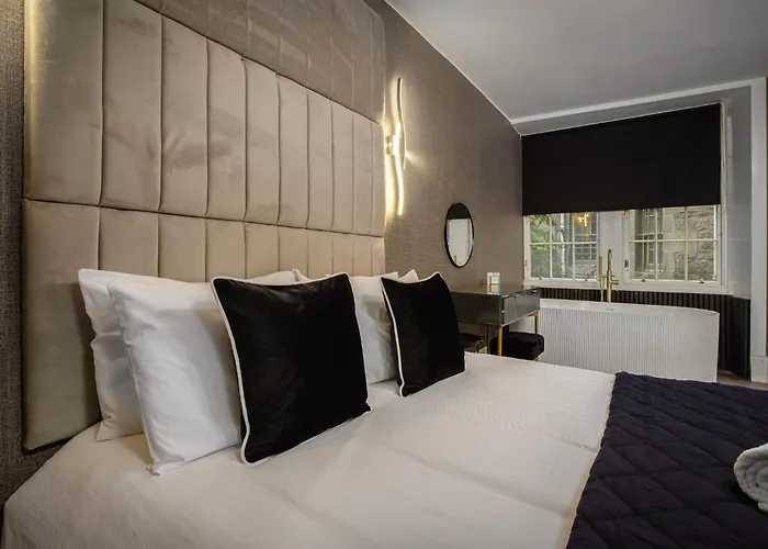 Royalmileluxe 2bed * 爱丁堡
