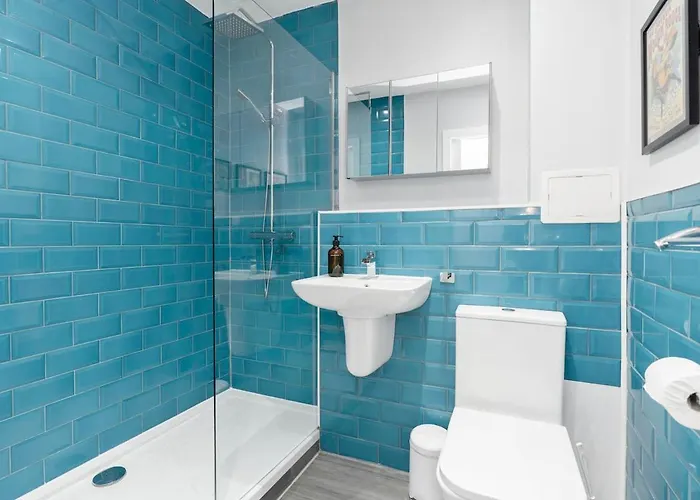 Leith's Bright Abode شقة