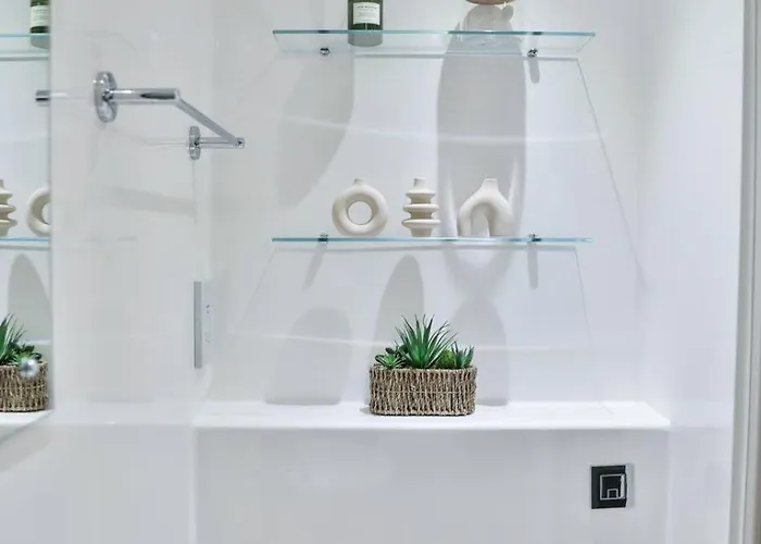 For Students Only - Buccleuch Street In * إدنبرة