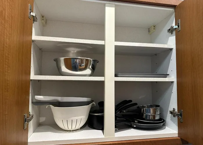 Centre Ground Floor 3 Bedroom דירה