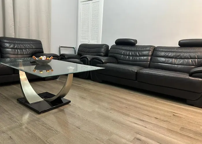 Centre Ground Floor 3 Bedroom