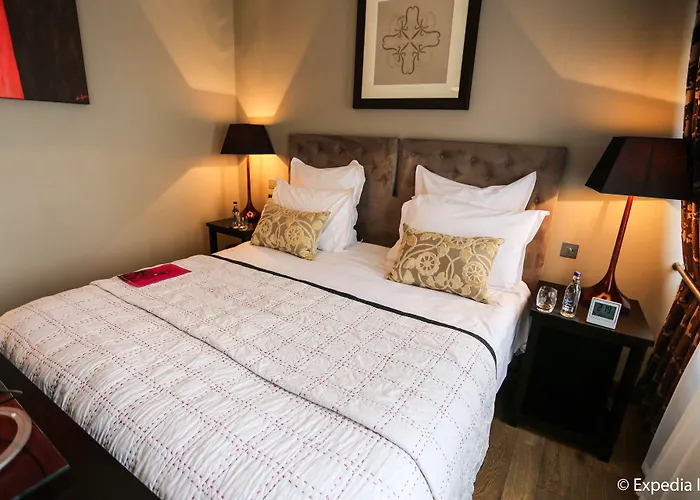 Tigerlily Hotel 4*