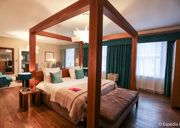 Hotel Tigerlily