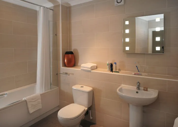 아파트호텔 Fountain Court - Harris 4*