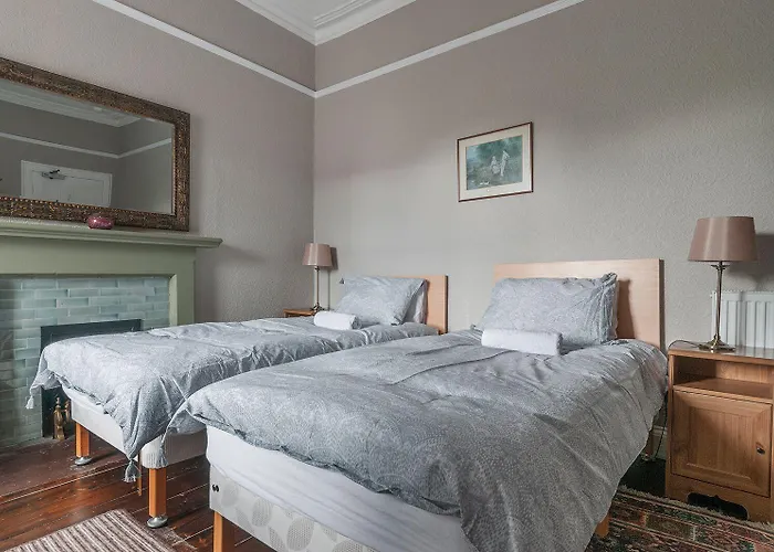 Πανσιόν Aynetree 3*