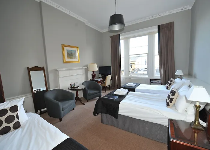 No. 53 Frederick Street 3* Edinburgh