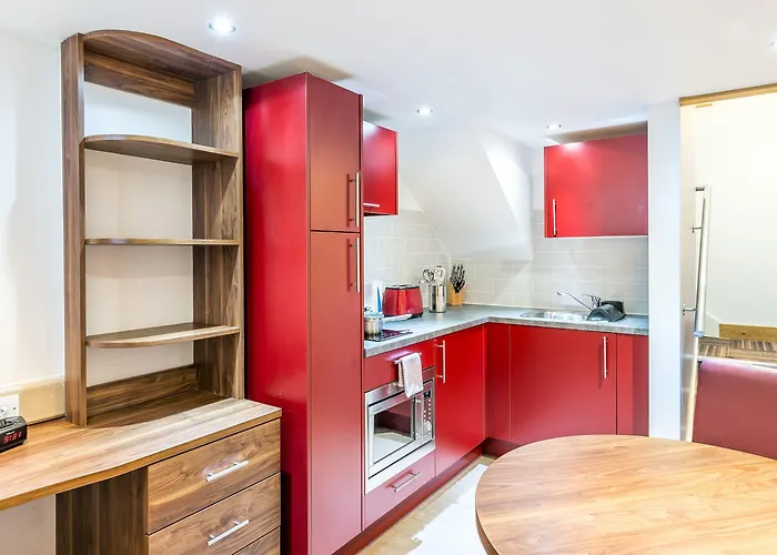 Km エディンバラ