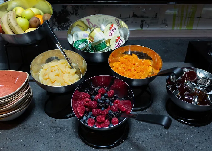 Km * エディンバラ