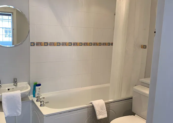 Edinburgh Central Rooms Гостевой дом Эдинбург