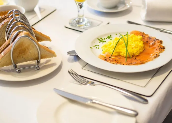 Oda ve Kahvaltı Six Brunton Place