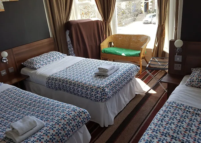 Blossom 3* Edinburgh