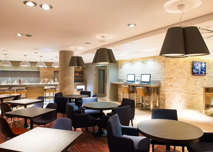 Ibis Centre South Bridge - Royal Mile Szálloda 3*