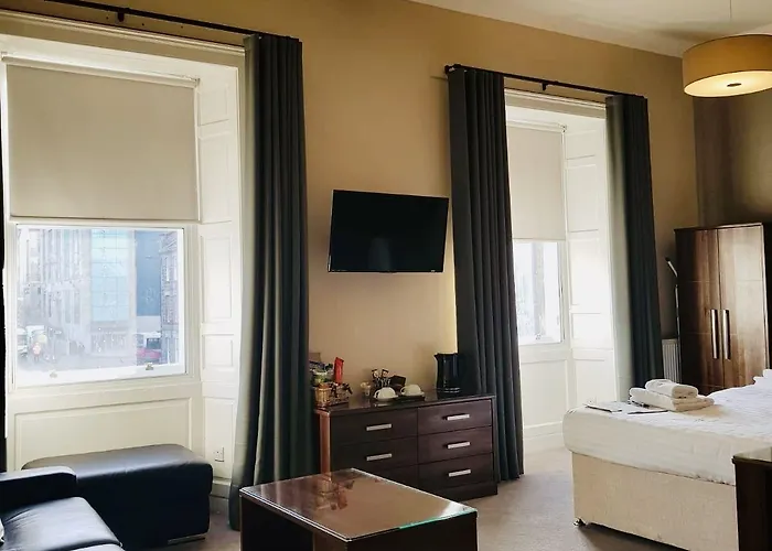 28 York Place 3* Edinburgh
