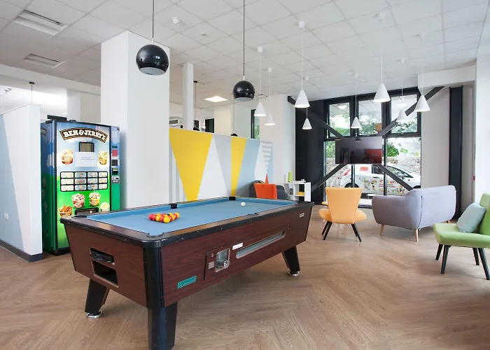 Unite Students - Chalmers Street - The Meadows Aparthotel 2*