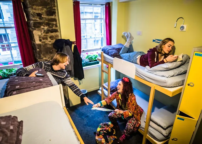 High Street - Over 18s Only, Backpackers Atmosphere (adults Only) Vandrarhem Edinburg