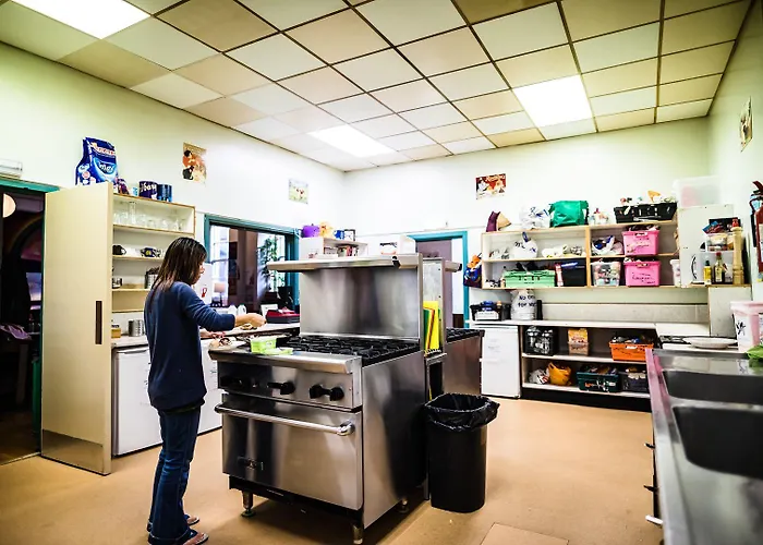 High Street - Over 18s Only, Backpackers Atmosphere (adults Only) Vandrarhem