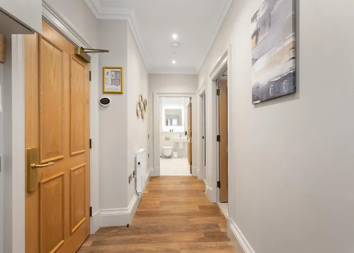 דירה Prime 3 Bed