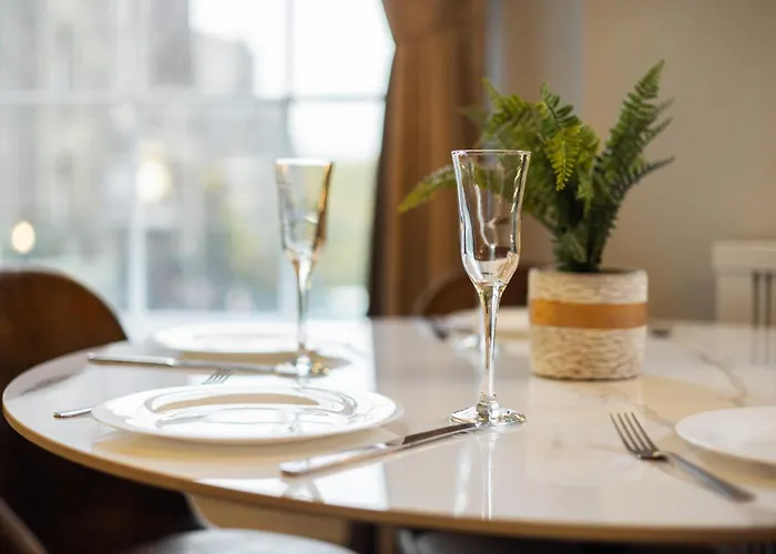 Prime 3 Bed דירה