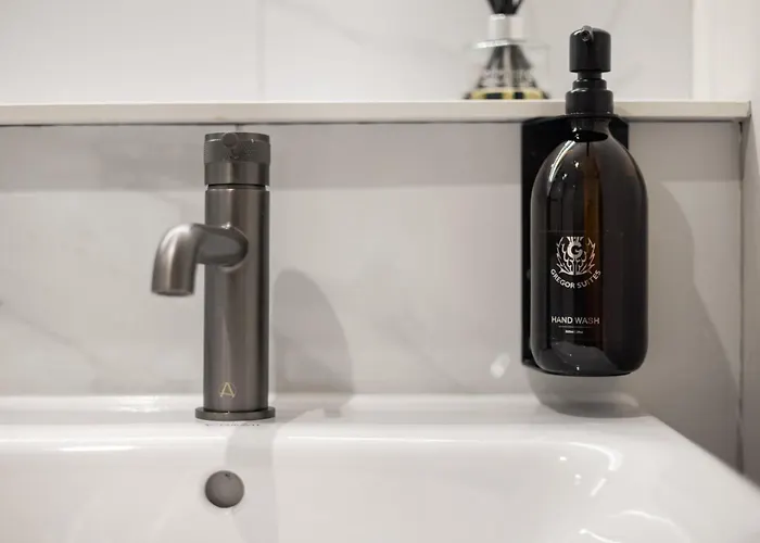 דירה Centre Luxury For 2 אדינבורו