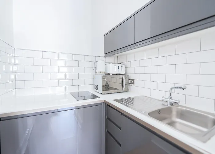 Castle 아파트호텔 3*