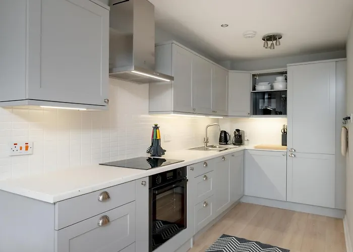 Pass The Keys Spacious Bright Modern Flat * إدنبرة