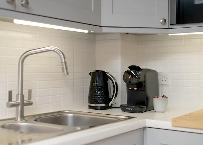 شقة Pass The Keys Spacious Bright Modern Flat إدنبرة