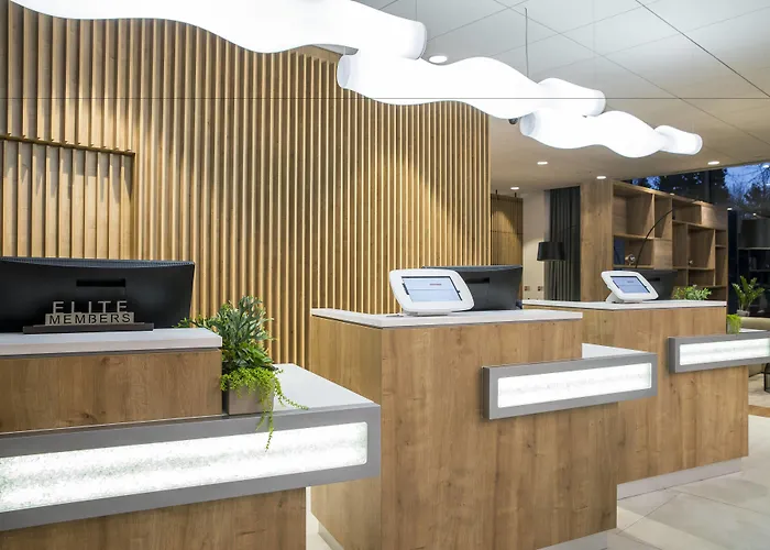 Courtyard By Marriott West 4* Edimburgo