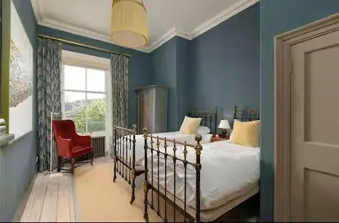 Elegant Georgian Retreat With Views Of Arthurs Seat Edinburgh