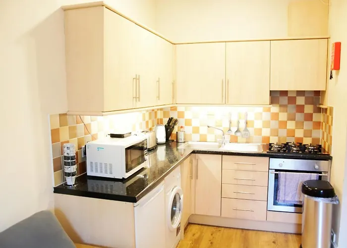 Beautiful Travelers - Salmond Place Lejlighed *