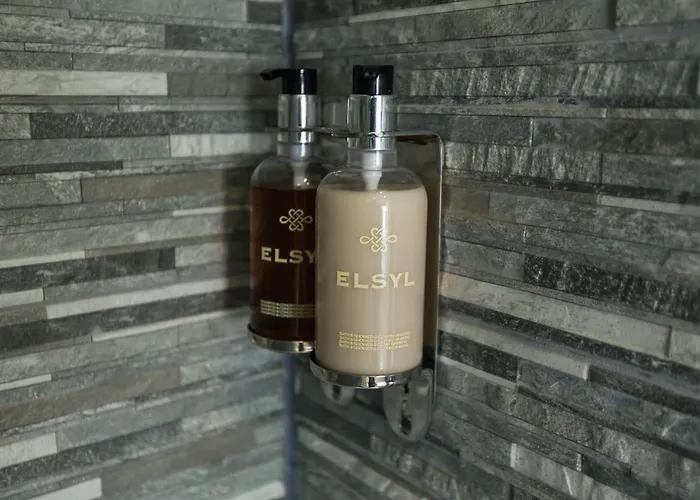 Ξενοδοχείο The Torfin 4*