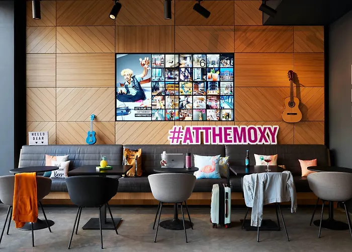 Hotel Moxy Fountainbridge 4*