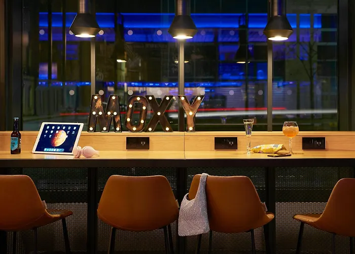 Moxy Fountainbridge Hotel