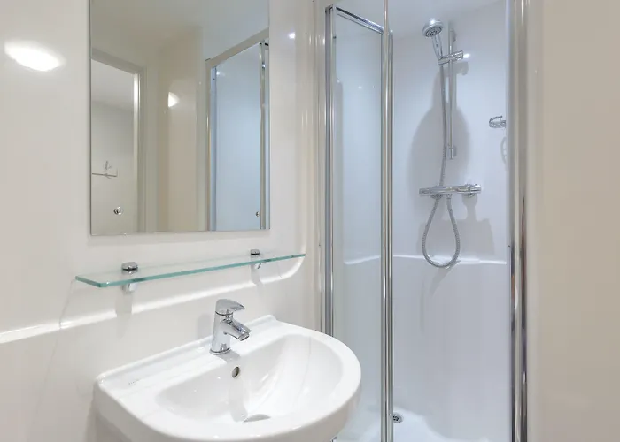 Hotel Joivy Affordable - Adults Only *