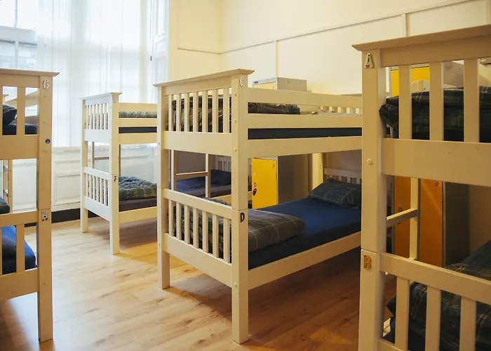 Hostel Backpackers - Over 18s Only