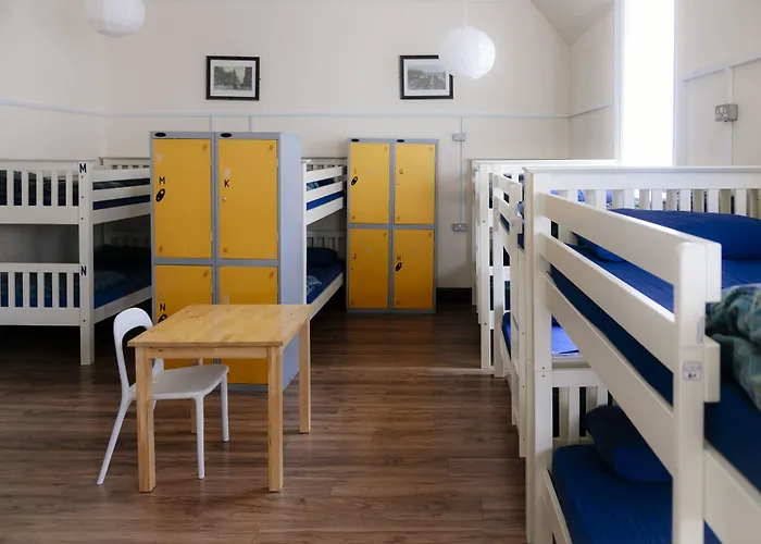 Backpackers - Over 18s Only *