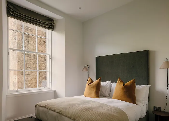 Aparthotel 33 Castle Terrace Edinburgh